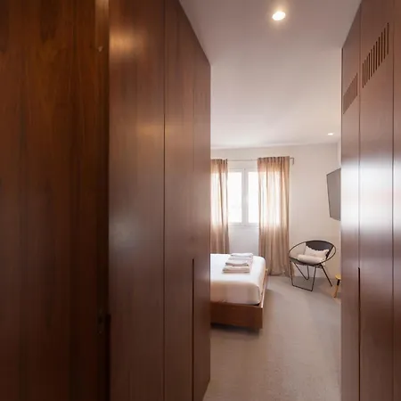 아파트 Flh Campo Ourique With View 리스본