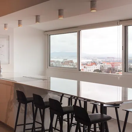 Flh Campo Ourique With View 리스본